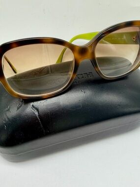 Coach Women's vintage Tortoiseshell Sunglasses with Lime Green Temples No case